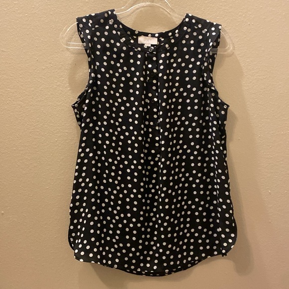 Loft Women’s Polka Dot Sleeveless Button Down Vneck Black/White Blouse Size M - Picture 1 of 9